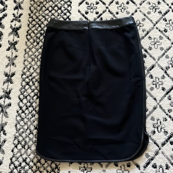 Ann Taylor Loft Black Skirt 00 NWT - Picture 6 of 12